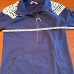 Lilly Pulitzer  UPF 50+ Skipper Popover True Navy Sweatshirt Lace Size‎ XS Photo 6