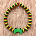 Handmade Green Video Game Controller Rasta Beads Bracelet Photo 1