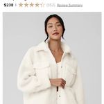 Alo Yoga Alo Sherpa Edge Shacket Photo 2