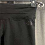 The North Face  Jet Black Active Leggings cropped S Photo 1