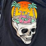 Neon Riot Skull Vacation Graphic Short Sleeve Tee Shirt Women’s Medium Black Photo 1