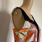 Colorful Women's Top with Black Accents Size L Photo 3