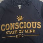 BDG  Hoodie  Photo 3