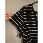 Terra & Sky  Black White Striped Tie Back Short Sleeve Top Size 2X Photo 2