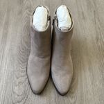 BP  WALLIS-FAB WOMEN NORDSTROM GREY TAUPE BOOTIES 6M‎ Photo 7