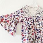 Umgee  white floral tunic lace detail back Photo 6