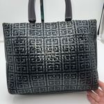 Givenchy  Vintage Woven Signature with Acrylic Handles Photo 5