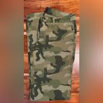 Celebrity Pink Skinny Camo Pants Photo 4