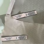 Victoria's Secret Set of 2  Push Up Underwire Bras Photo 3