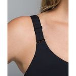 Lululemon Booby Bracer Black Sports Bra Size 34D Photo 2