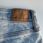 American Eagle  Super Hi-Rise Shortie Women’s Jean Shorts Size 6 Blue Floral Photo 2