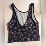Lululemon crop top Frosted Rose print Photo 1