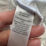 Vineyard Vines White w Green Whales Flat Front Chino Shorts Womens 2 Photo 4