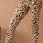 White Fox Boutique Limited edition Sarah’s Day White Fox Active Speckle Leggings Sand Photo 0