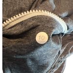 Lululemon Gray Cropped Pants Size 10 Drawstring Waist Logo Athleisure Joggers Photo 4