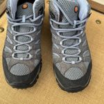 Merrell  J88792 Waterproof Hiking Boots Womens Size 8.5 Photo 3