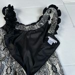 Maggy London Party Knee Length Black & White Satiny Sheath Dress Size 8 Photo 8