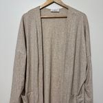 Carly Jean Los Angeles Carly Jean CJ’s Favorite Ribbed Cardigan in Oatmeal Size XXL Photo 4