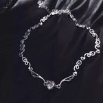 Cute angelic aesthetic heart choker Photo 5