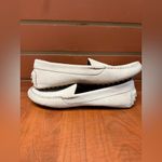Women's Cream Moccasins Tan Size 10 Photo 6