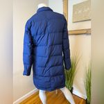 LL BEAN ULTRA WARM 227260 DOWN WOMANS BLUE SMALL KNEE LENGTH PUFFER Photo 2