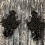 Elegant Black Lace Earrings Photo 0