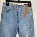 Levi's Levi’s wedgie straight light wash distressed ripped short rigid denim jeans 26 Photo 2