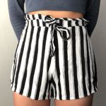 Pull & Bear black and white striped flowy shorts Photo 0