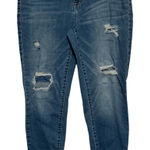 Maurice's  Women's Blue Distressed Ripped Jeans Size M Short‎ Photo 0