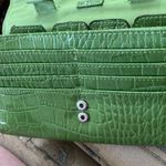 Liz Claiborne  wallet Photo 3