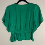 Glam ‎ Kelly Green blouse size small NWT Photo 3