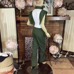 LAURA CARDENES GREEN AND WHITE HIGH WAIST, CROPPED TOP PANT SET NWT (M) Size M Photo 5