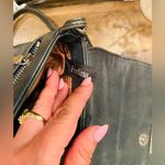 Perlina  Olive  leather bag with exposed zipper Photo 6