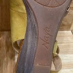 NAYA “Fausta” Yellow Woven Leather Ankle Strap Wedge Heeled Sandal Size 9 Photo 10