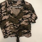 Storia  Brown Black Tan Camo Camouflage Short Sleeve Tie Button Down Crop Top M Photo 3