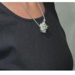 Rhinestone panther head pendant necklace Silver Photo 1