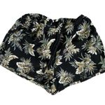 Cotton On Women’s Black Hawaiian Print Shorts Size XS Photo 8