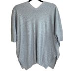 CAbi #5451 Watson Pullover Short Sleeve V Photo 2