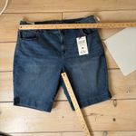 Gloria Vanderbilt  NWT Women's Amanda Blue Denim Midi Bermuda Shorts Plus 16W Photo 10