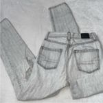 American Eagle  High rise grey mom jean Photo 4