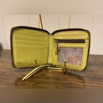 Vintage Rare Yellowish Distressed Bifold Zip Leather Hobo International Wallet Yellow Photo 3