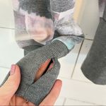 Tahari  Sport Abstract Sweatshirt. Size Medium. Photo 2