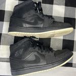 Jordan Air ‎ 1 Women’s Mid Black Glitter Sneakers Black Size 6 Photo 3