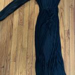 Pretty Little Thing s Photo 1