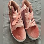 Dolls Kill Pink velvet and ribbon shoes Photo 3