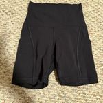 Lululemon Align High Rise Short 6" *Pockets
Black- Size 0 Photo 1
