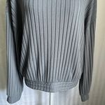secret treasures Gray Long Sleeve Ribbed Top Women’s Size Large 12/14 Photo 4
