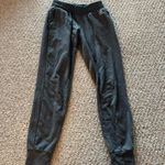 Adidas Joggers Photo 2