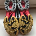 Mizuno  volleyball shoes Photo 4
