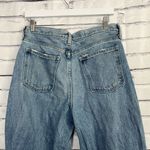 Universal Threads Universal Thread 90s Baggy Straight Distressed Light Wash Jeans Women’s 8/29 Y2K Photo 8